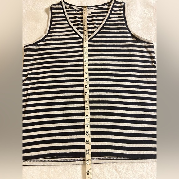 J. Crew Womens Navy and White Striped V-neck Sleeveless Tank Top - Picture 7 of 9
